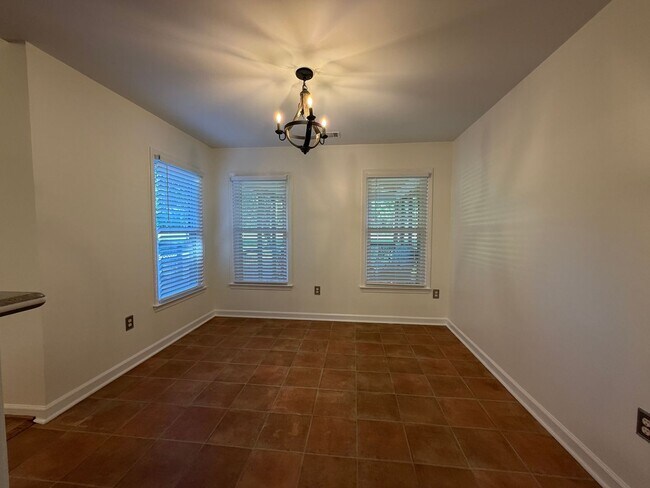 Foto del edificio - Beautiful Pet-Friendly, 3 Bedroom, 2 Bath House in Bogart, Georgia on 1-acre lot