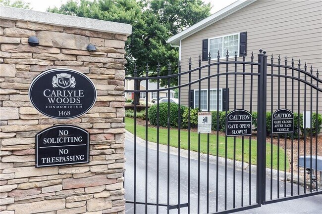 Foto del edificio - 1468 Briarwood Rd NE