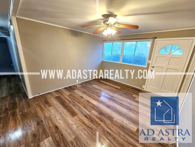Foto del edificio - 3 Bedroom 1 Bathroom Home in Gladstone-Ava...