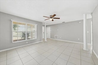 Building Photo - 6613 Northhaven Ct