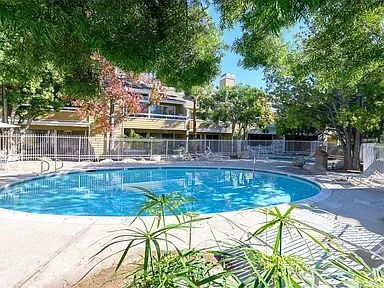 Foto del edificio - 3730 S Bear St