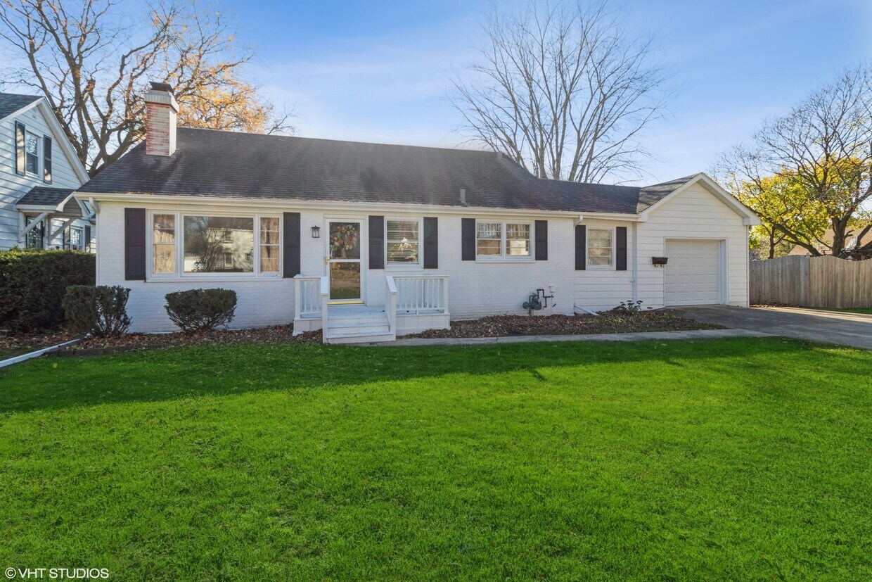 Primary Photo - 1318 Glenwood Ave