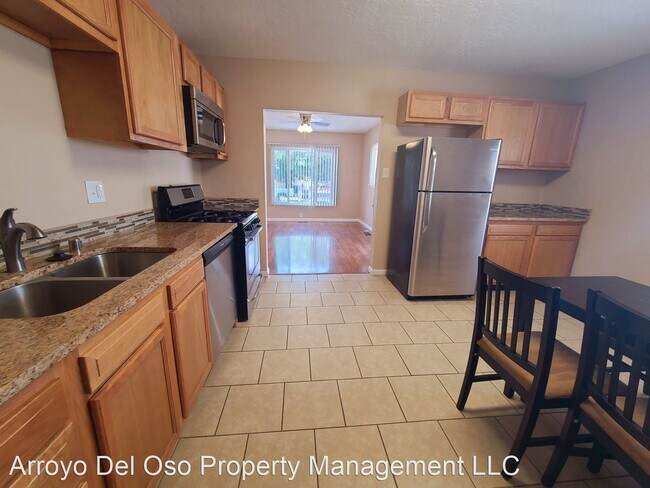 Building Photo - 3 br, 1 bath House - 2846 Monroe Street NE