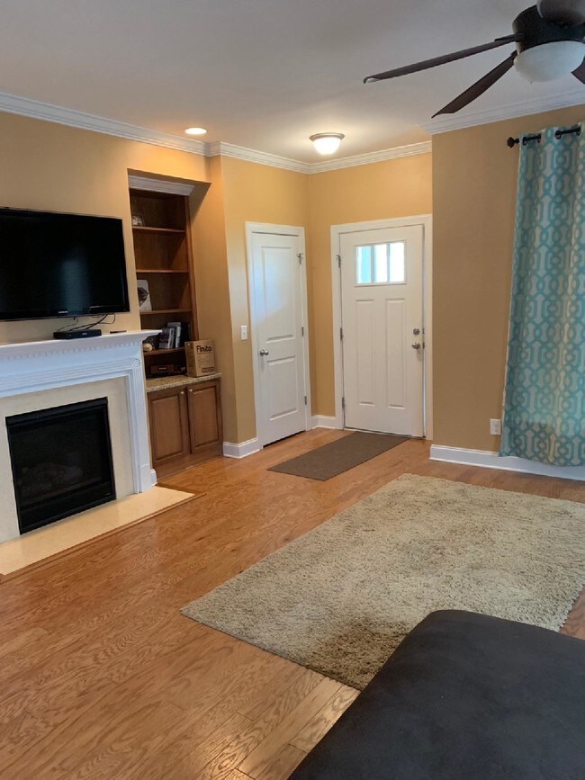 695 Legacy Lakes Way, Aberdeen, NC 28315 House Rental in Aberdeen, NC