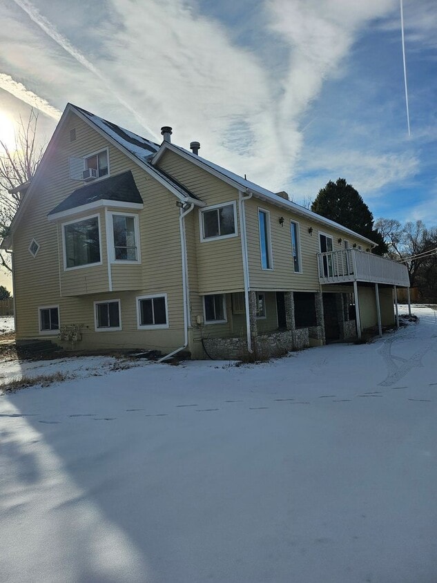 Primary Photo - 745 McCarthy Dr