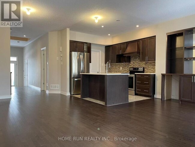 Building Photo - 333 Ardmore St