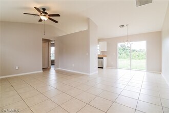 Building Photo - 3802 35th St SW