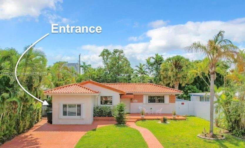 Primary Photo - 7537 Buccaneer Ave