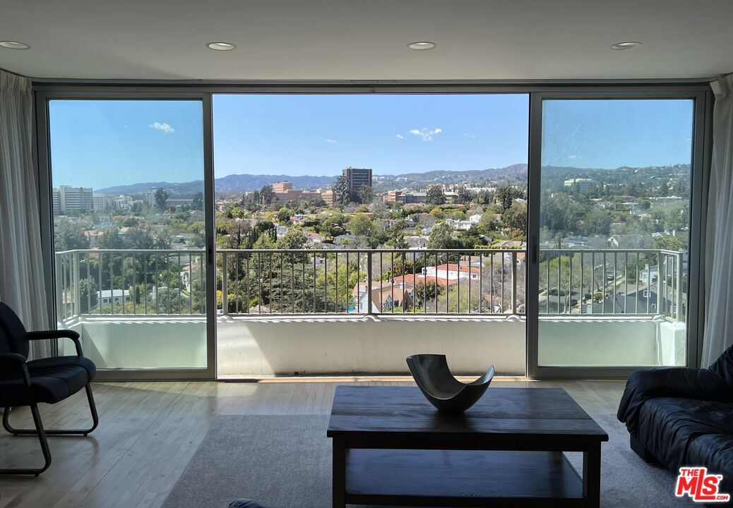 Primary Photo - 10501 Wilshire Blvd
