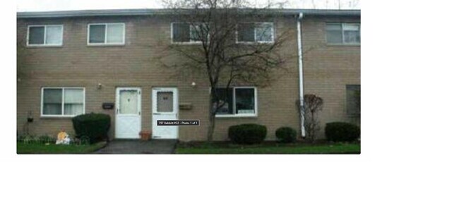 Foto del edificio - 797 Babbitt Rd