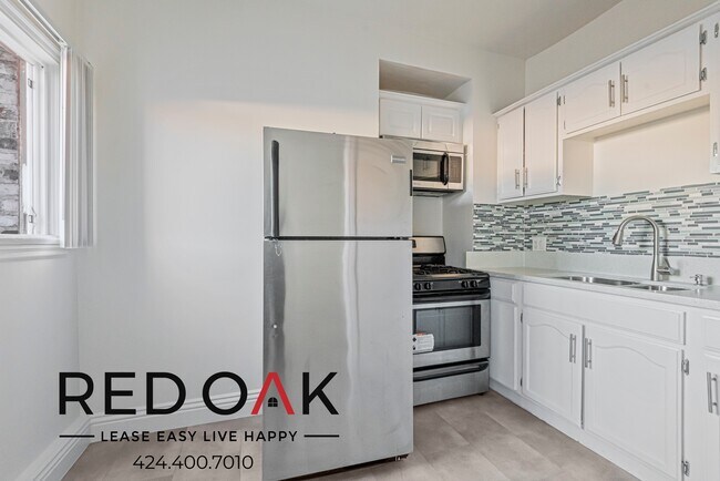 Foto del edificio - ~LOW DEPOSIT~ Sun-Drenched Studio with Bea...