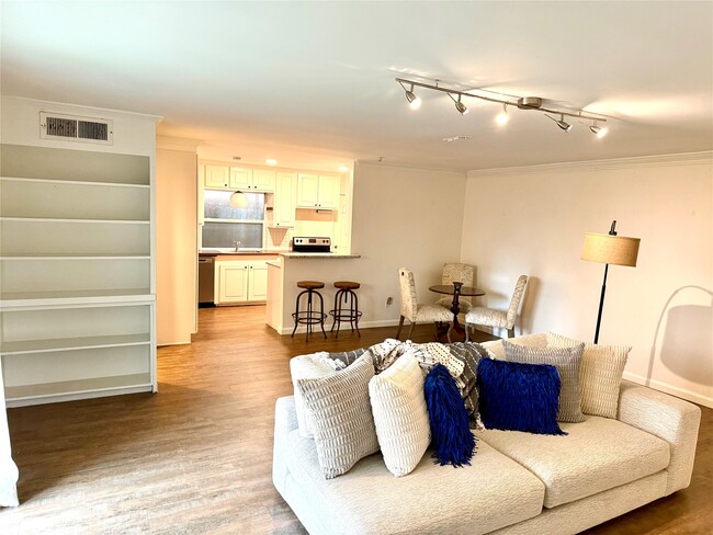 Building Photo - 6338 Crab Orchard Rd