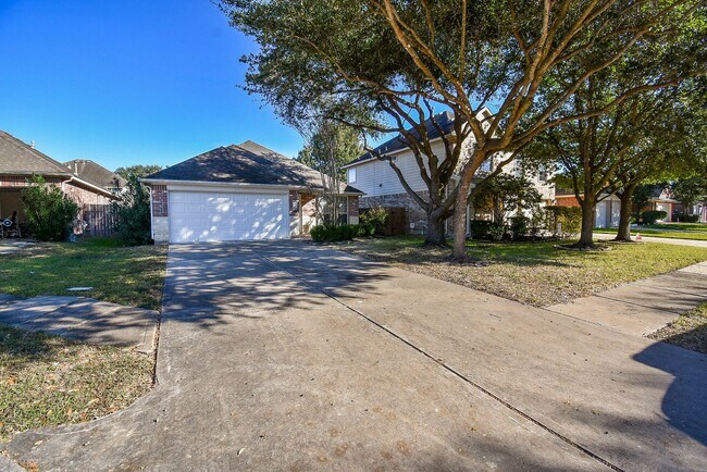 Foto del edificio - 20922 Barbons Heath Ct