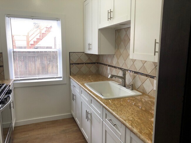 Foto del edificio - 768 Orizaba Ave