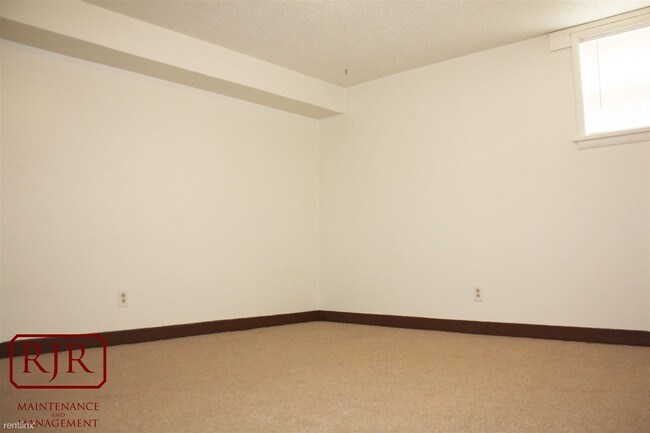 Foto del edificio - 927 N 12th St