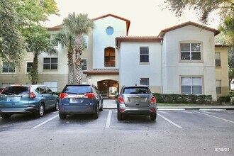 Building Photo - 827 Camargo Way