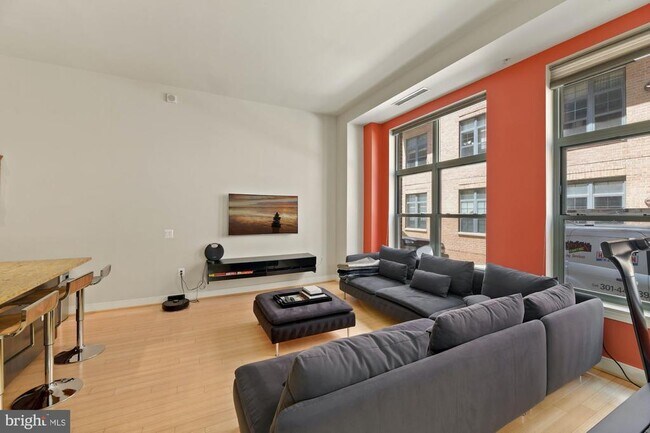 Foto del edificio - 2425 L St NW