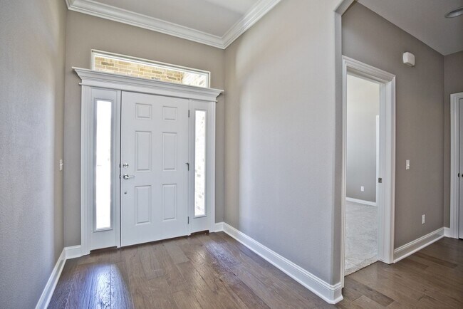 Photo - ***1900 W. Broadway Place*** House