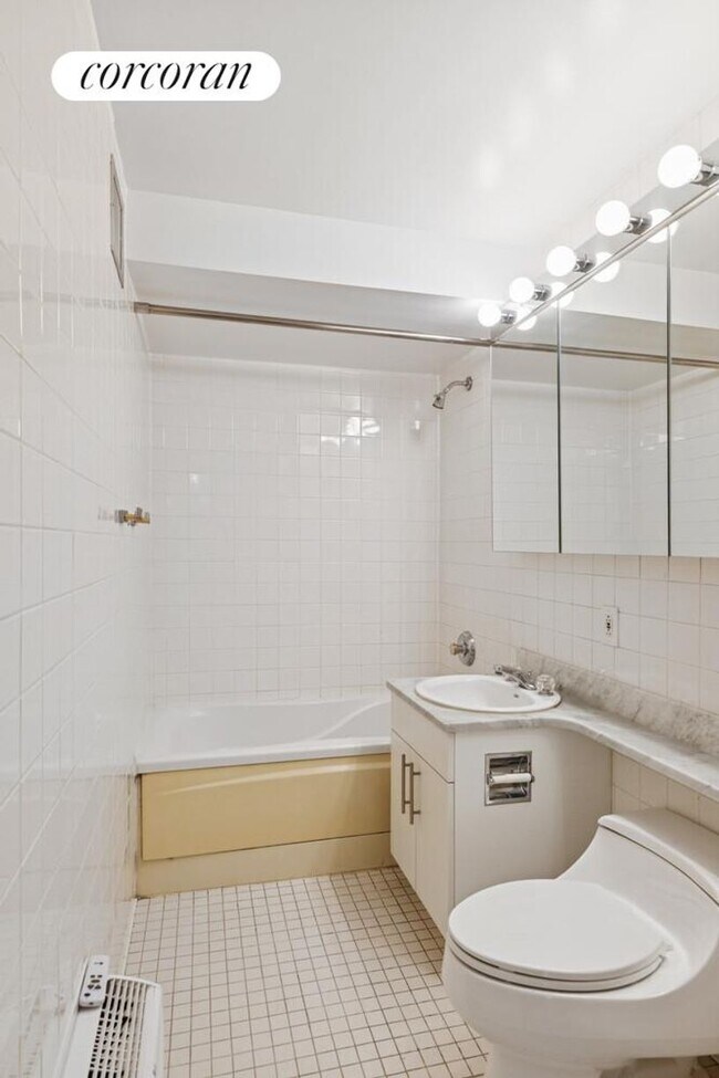 Foto del edificio - 150 E 57th St