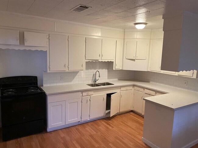 Foto del edificio - 950 N 3rd St