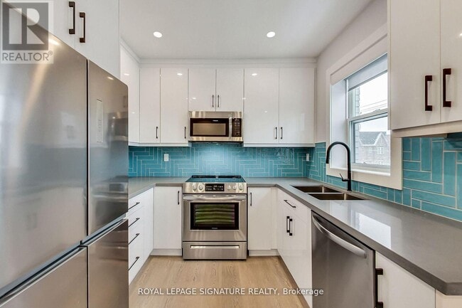 Photo du bâtiment - 151 Campbell Ave