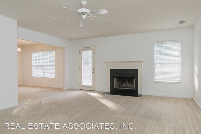 Building Photo - 3 br, 2.5 bath House - 612 Big Twig Lane