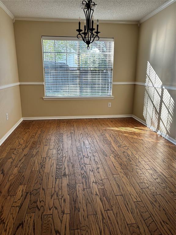 Building Photo - 4008 Spring Garden Dr