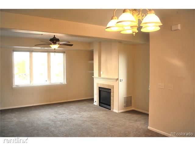 Building Photo - 2765 W Riverwalk Cir