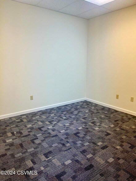 Foto del edificio - 1157 Westbranch Hwy