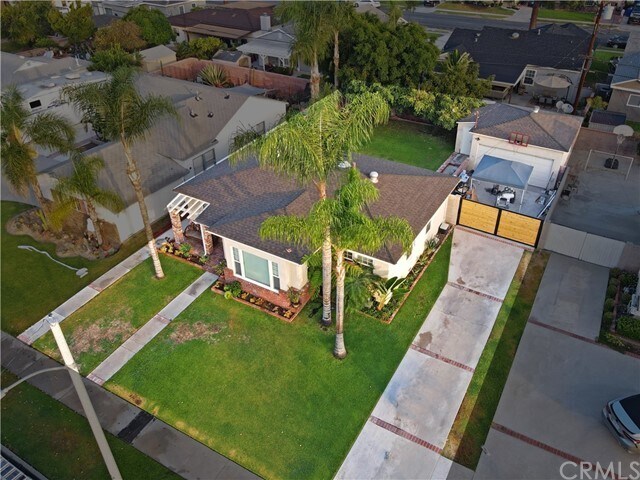 Foto del edificio - 9431 Lanett Ave