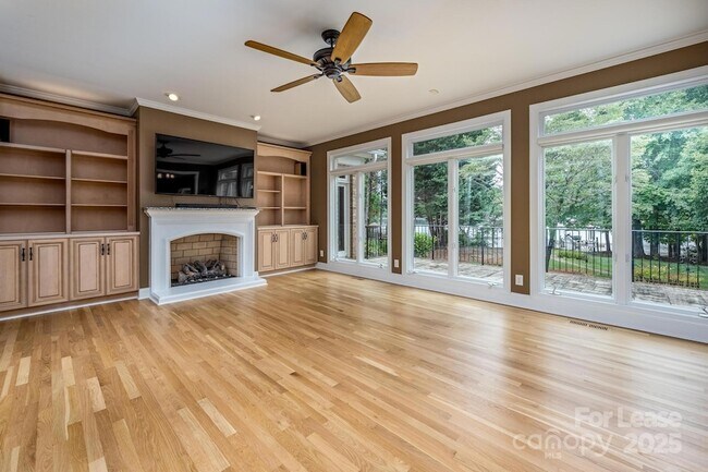 Foto del edificio - 112 Cedar Bluff Ln