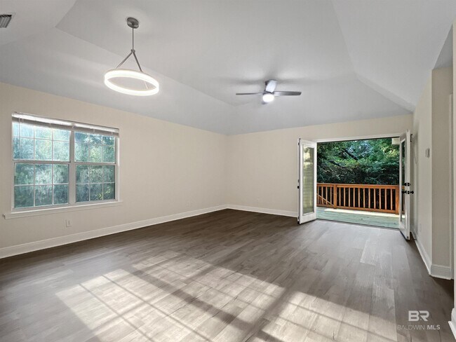 Building Photo - 7 Twin Echo Ct