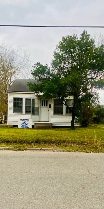Primary Photo - 412 Culverhouse St