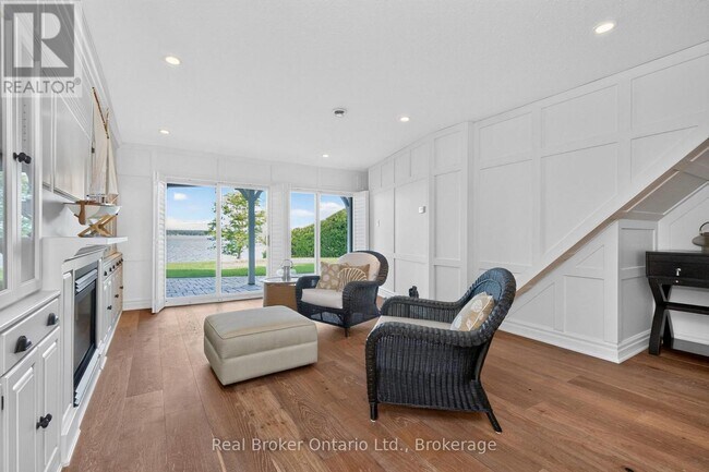 Building Photo - 192 Gilwood Park Dr
