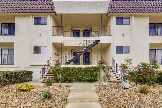 Foto del edificio - 1171 Evergreen St