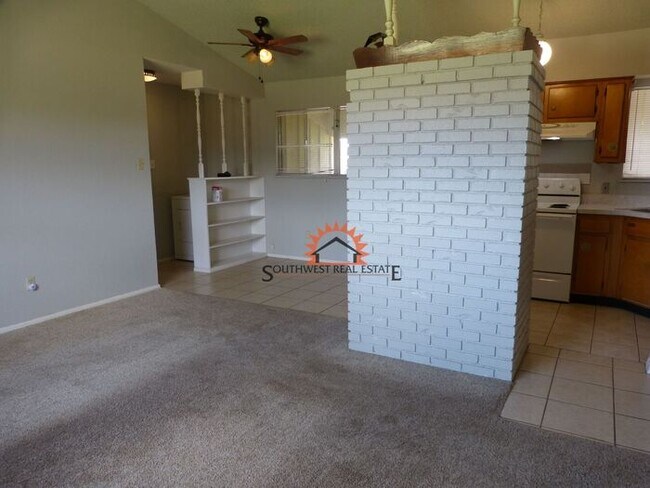 Foto del edificio - charming 3 bedroom 1 bath home.