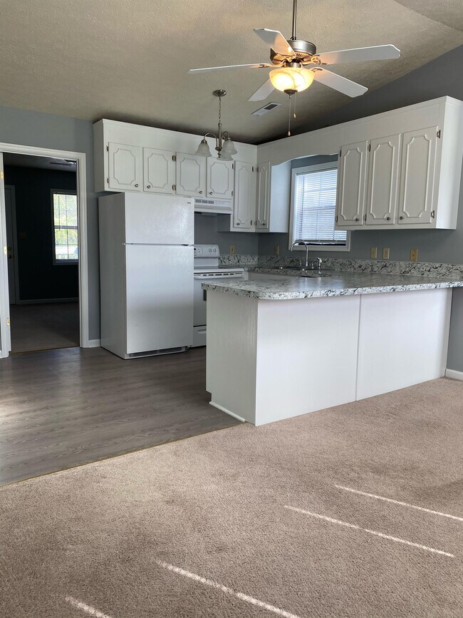 Foto del edificio - 1168 Homestead Garden Ct