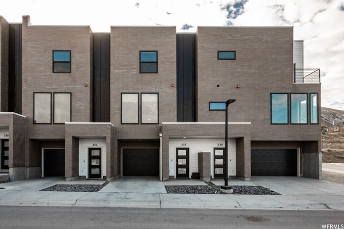 Foto principal - Draper townhome with VIEWS!