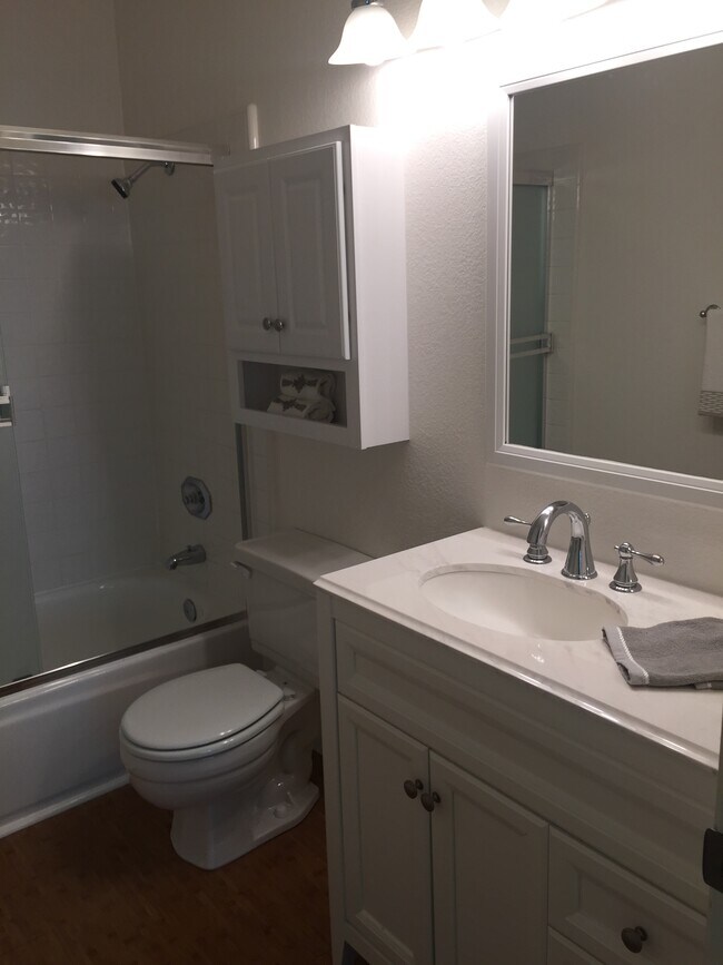 Foto del edificio - 884 Boardwalk Plz