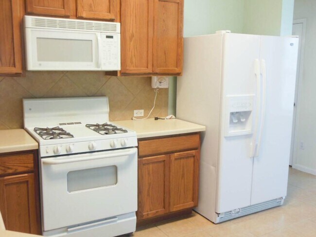 Foto del edificio - 1544 Amberwood Loop