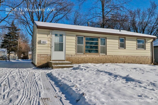 Foto del edificio - 804 N Williams Ave