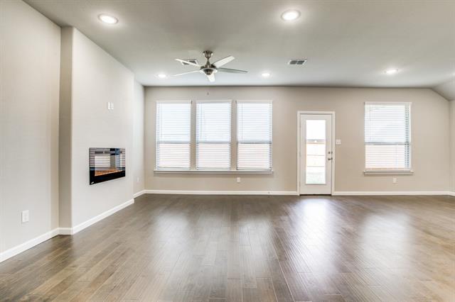 Building Photo - 313 Ember Cir