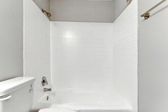 9400 Hurstbourne Park Blvd-87.jpg - The Rye Apartments