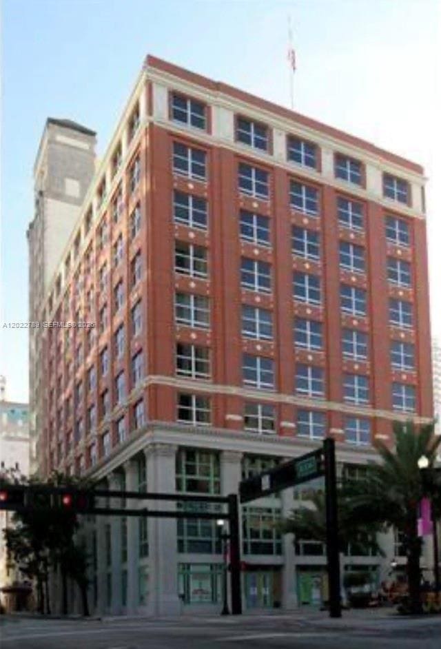 Building Photo - 111 E Flagler St
