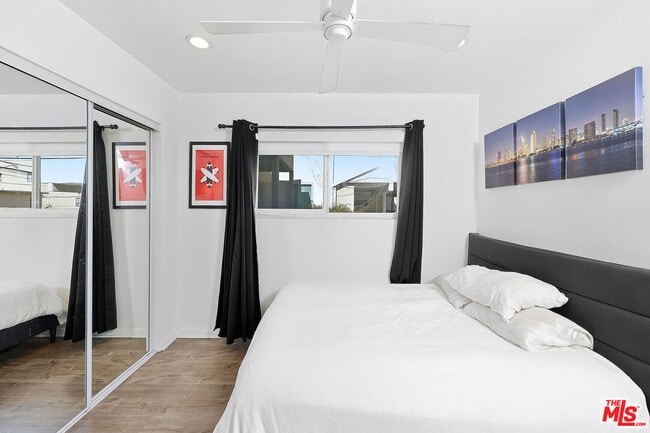 Foto del edificio - 1914 Pacific Ave