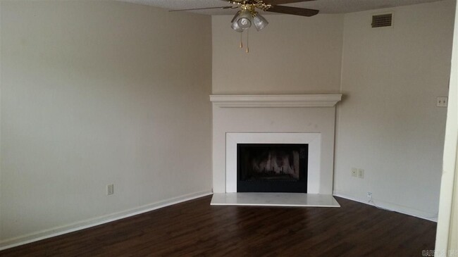 Building Photo - 1803 Reservoir Rd