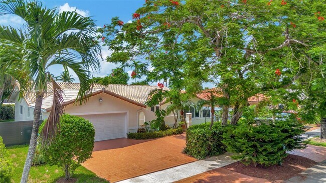 Foto del edificio - 353 SW 133rd Pl