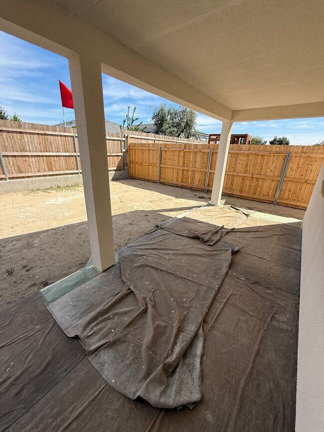 Foto del edificio - NEW Beautiful 3 Bedroom 2 Bath Home In Delano