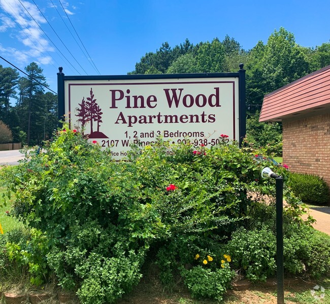 Pine Wood Apartments