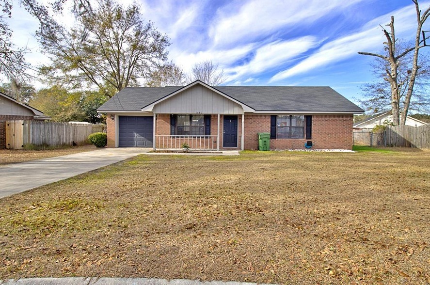 Foto principal - 1561 Hedrick Ct